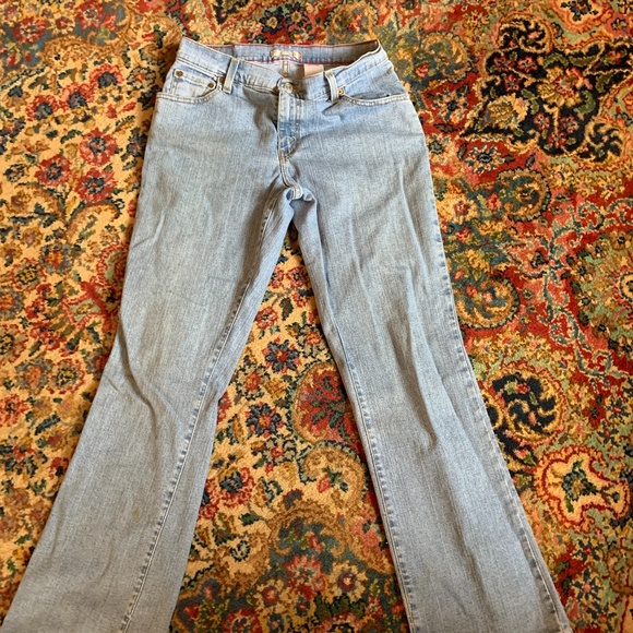 Levi’s 550 relaxed fit stretch jeans. Worn about 10x - Picture 1 of 5
